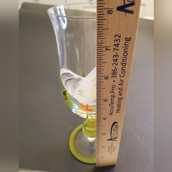 HandPainted Clear Glass 7 1/2" Vase with Colorful Chicken Country Hen  Decor - Picture 5 of 10